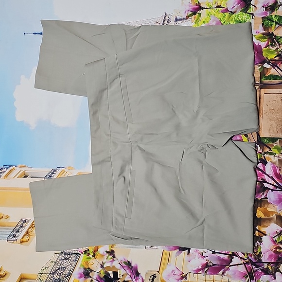 Theory Beige Pleated Ankle‎ Pants Size 8 - Picture 5 of 5